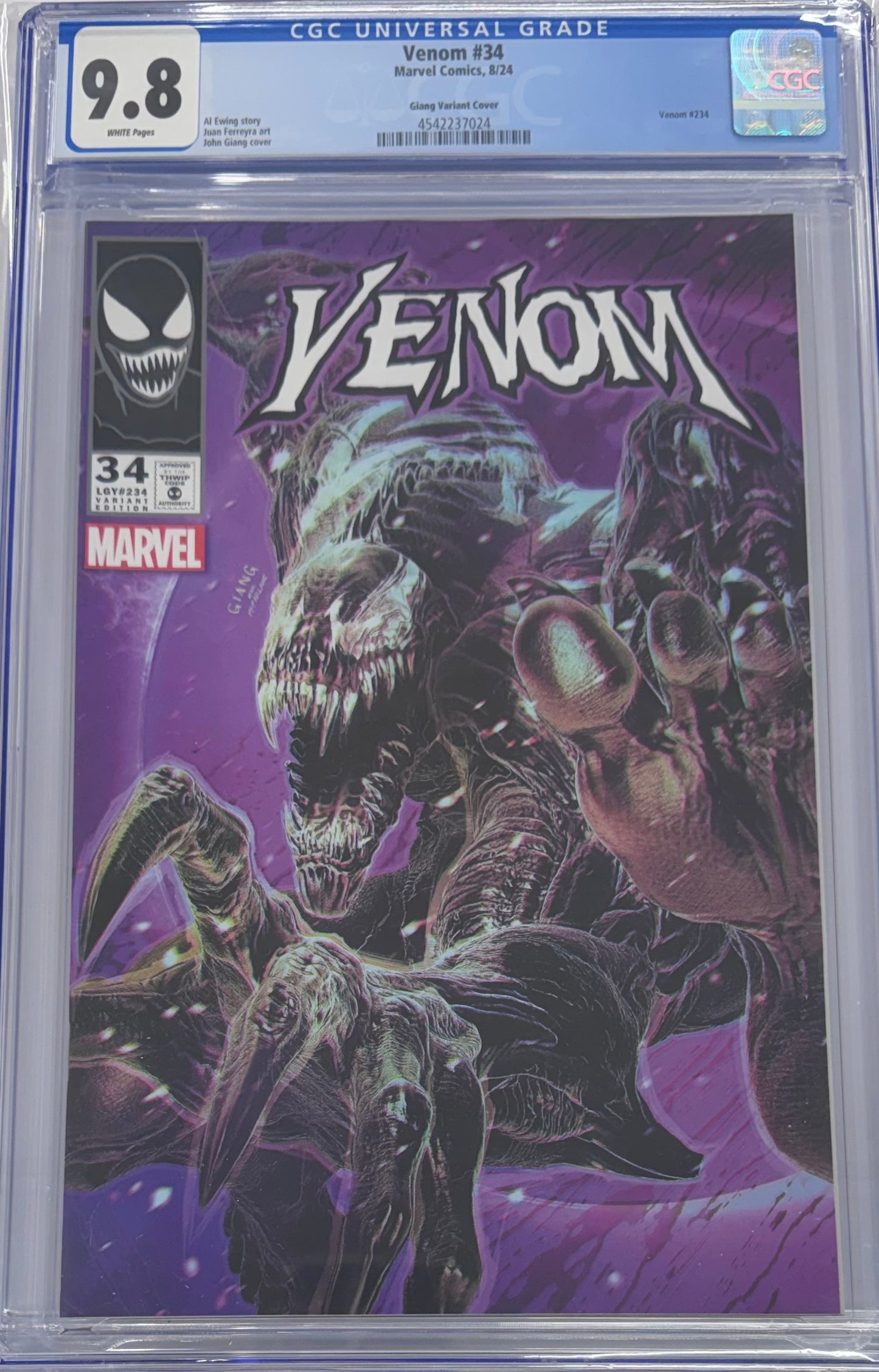 Venom #34 Giang Exclusive Variant